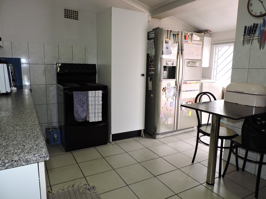 4 Bedroom Property for Sale in Vanguard Western Cape